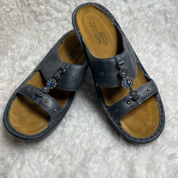 Naot leather Grayish Blue straps Sandals .silver studs & Bleu gems accen… - Picture 9 of 11
